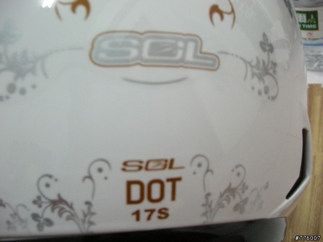 女王帽~SOL 17S白銀(已更新)