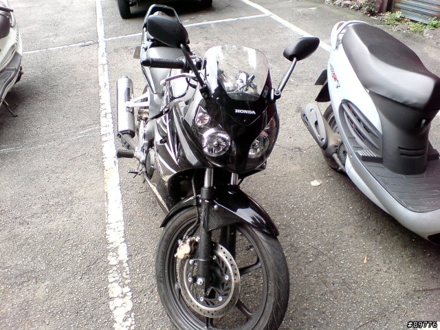 比Q龍小一號的仿賽