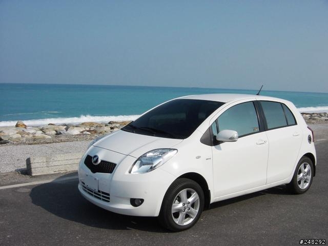 親愛的、我把 YARiS 變 Vitz 了～ (分享圖片、非專業改造文章)