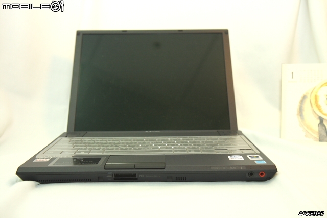 開箱分享(Sony VGN-G218TN/T),12/08新增灌回XP心得