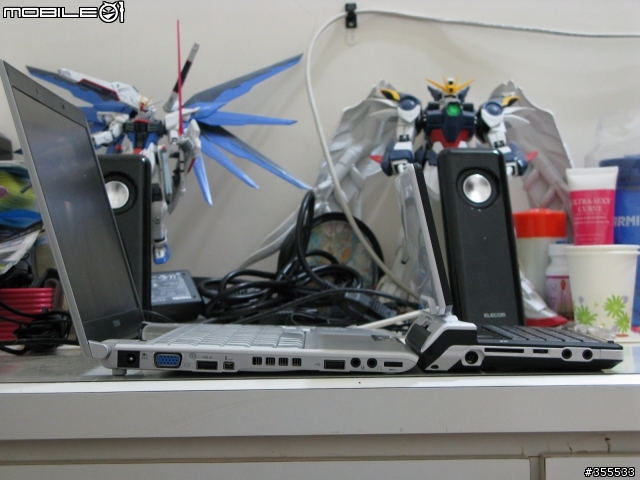 第一次入手Fujitsu筆電