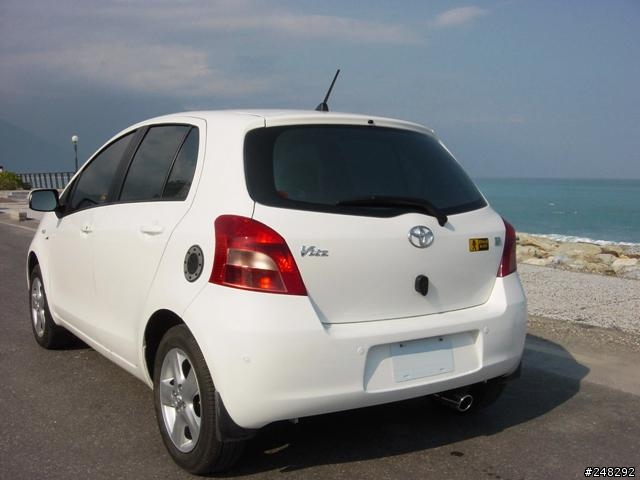 親愛的、我把 YARiS 變 Vitz 了～ (分享圖片、非專業改造文章)