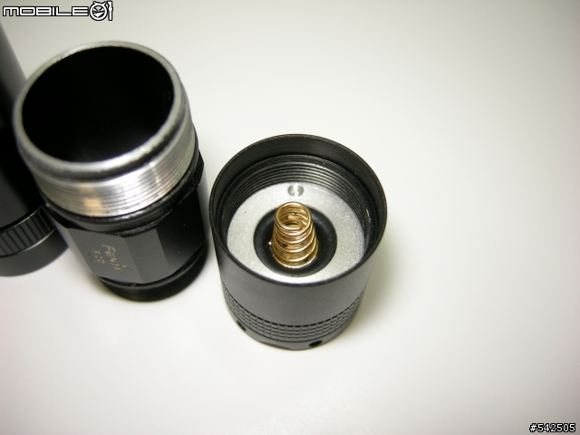 冷掉了的Fenix P2D Q5 版開盒 XD !!