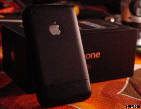 請問有大大知道這個手機套哪裡買的到??