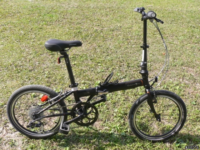 [分享]我家的小白豬與小黑皮 - Dahon 亮光白 Speed D7(改D18) & 消光黑 Speed P8