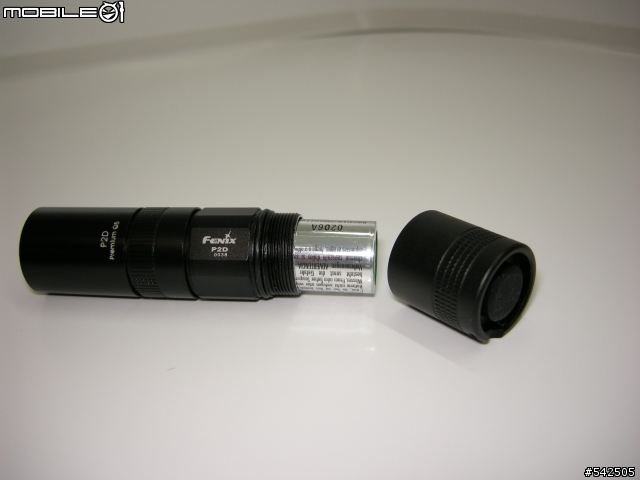 冷掉了的Fenix P2D Q5 版開盒 XD !!