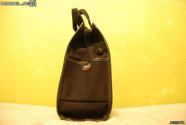 [$開箱$]又跌入泥坑之"貴死人的相機包".....Nikon x PORTER Original Tote Bag