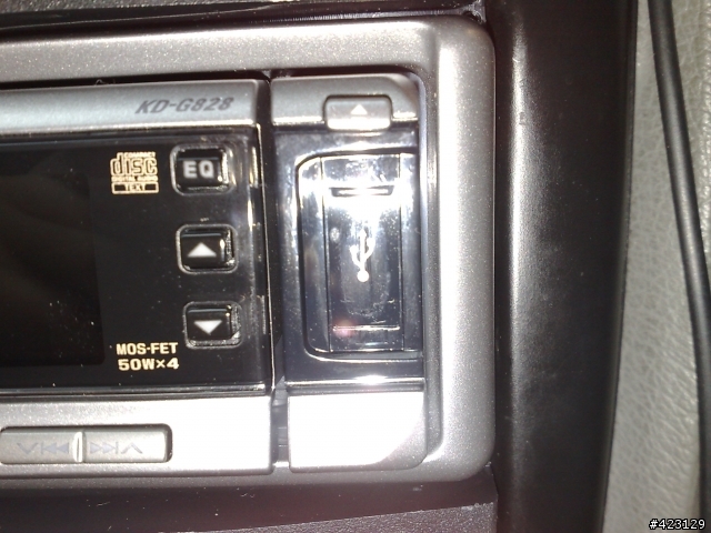 [分享]JVC KD-G828汽車音響主機改裝(圖多)