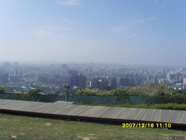 挺搞笑的虎頭山半日遊(有黑貓妹喔)