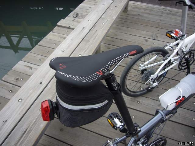 [分享]Dahon 亮光白 Speed SP16(改SP18)加兄弟車 鐵灰 Speed SP8(改SP18)圖多