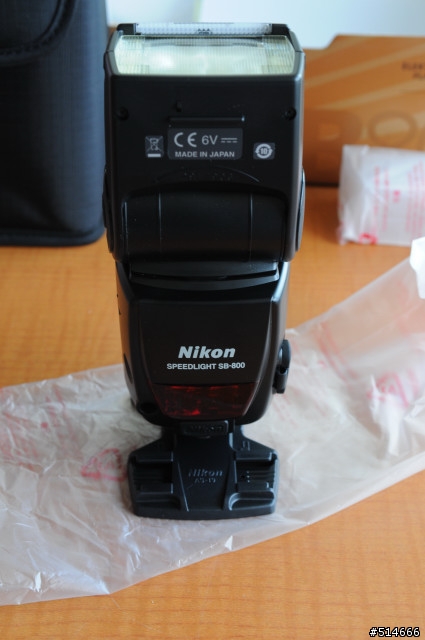 [開箱]我的大王、皇后與移動城堡--D300+17-55+DOMKE 30週年紀念包   1/31新增皇冠一頂~