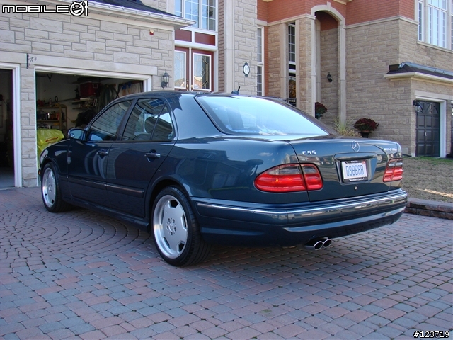 入手兩個多月的中古 W210 MERCEDES BENZ E55 AMG (圖)