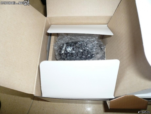 D40x 的開箱文(防潮盒入手[相])