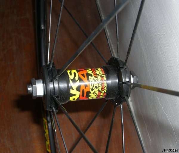 Mavic 四級輪組 全拆車品, 有意的同學請PM給我!![已讓出,請勿回]