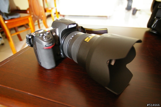 [開箱]我的大王、皇后與移動城堡--D300+17-55+DOMKE 30週年紀念包   1/31新增皇冠一頂~
