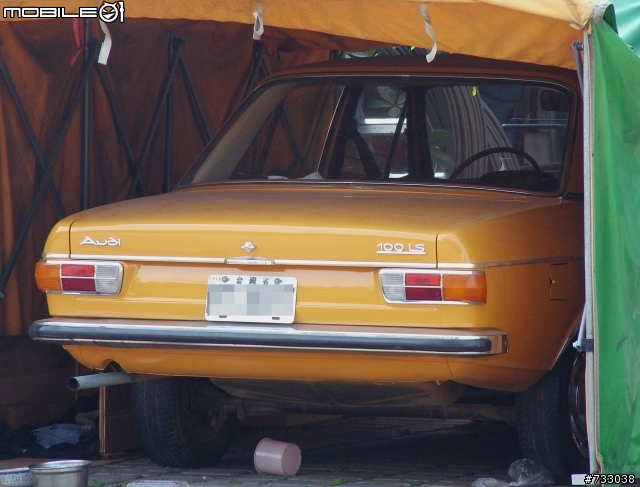 [分享]偶遇老車Audi 100LS