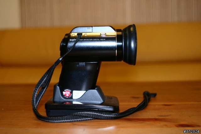 Sanyo HD1000+遮光罩,Nikon 廣角鏡.
