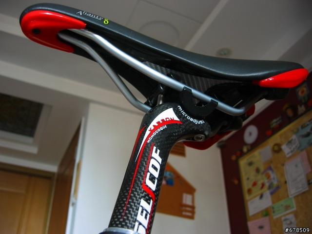 [分享] 我自己動手組裝的公路車