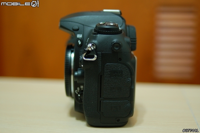 【分享】不專業開箱文Fujifim S5Pro + Nikkor 50mm/f1.4D