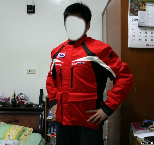 [分享]不專業開封~Honda HRC 防摔衣(補照片)