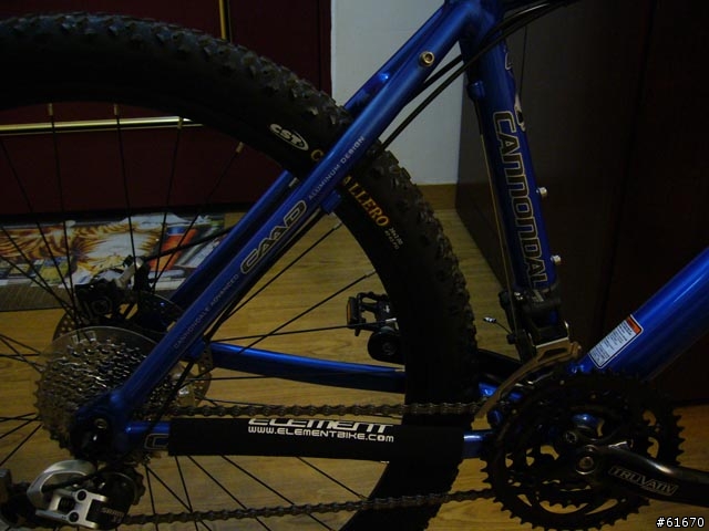 我的第一輛cannondale F5 入手囉~~