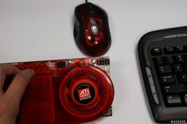 AMD Radeon HD 3870 X2 (R680) Revealed