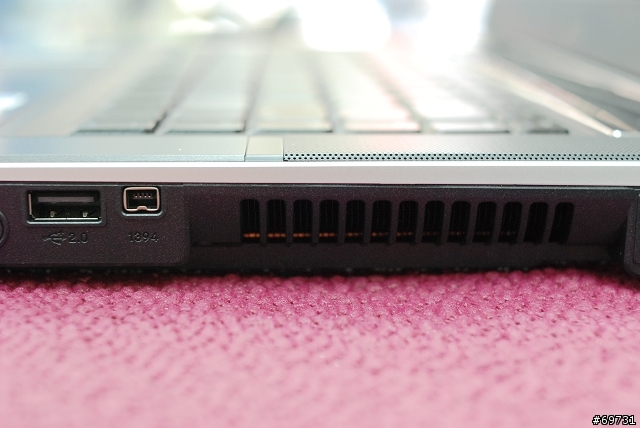 [分享]ASUS V1S  - 擴充能力佳的商務機
