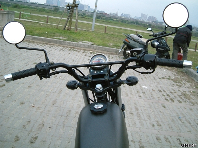 分享我人生的第一部機車~KTR寛胎版~