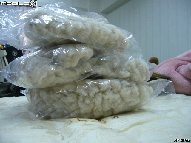 等待許久的小岩井農場綿羊帽開箱文