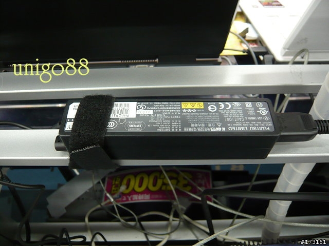 現場直擊！LOOX R70Y 實機圖