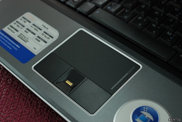 [分享]ASUS V1S  - 擴充能力佳的商務機