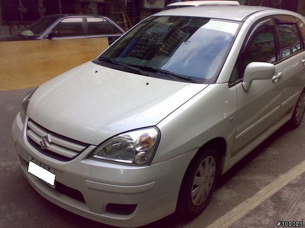 板上有Liana的車主嗎?貼貼大家愛車照片吧!!