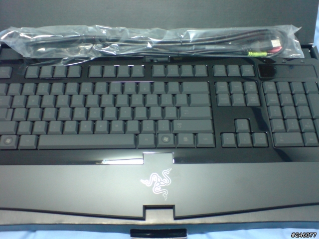 【分享】Razer Lycosa 遊戲鍵盤