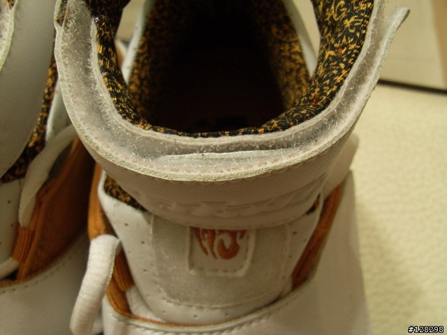 「分享」珍藏的籃球鞋--->Air Jorda XX （黃白配色）