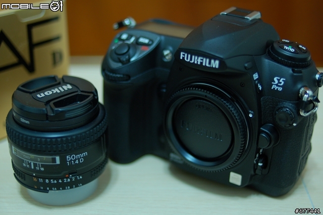 【分享】不專業開箱文Fujifim S5Pro + Nikkor 50mm/f1.4D