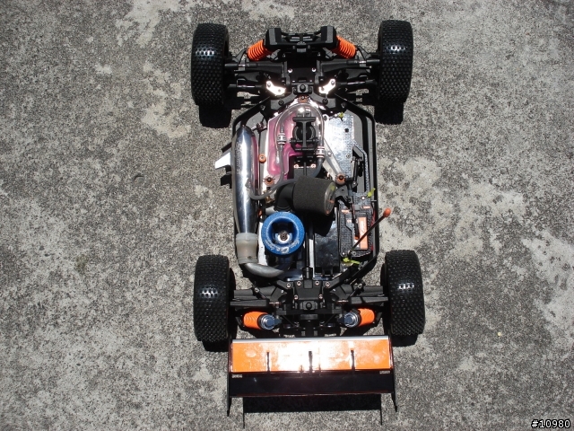 (分享) 台灣的驕傲 TeamMagic M1B 1/8 越野遙控車