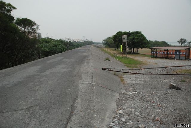 高屏溪自行車路線(照片)--高屏舊鐵橋至雙園大橋段(高雄) / 高屏大橋至雙園大橋段(屏東)