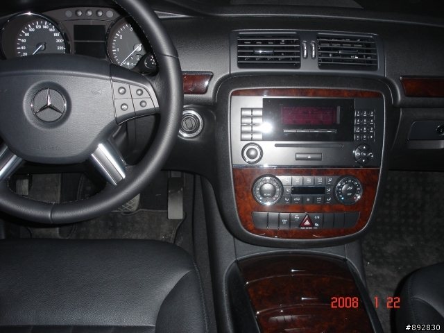 [分享]Mercedes Benz R350