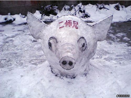 看来大陆也有很多01的网友,特发一组大陆同胞制作的01雪人!