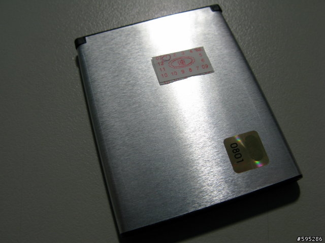 [問題]新買的電池