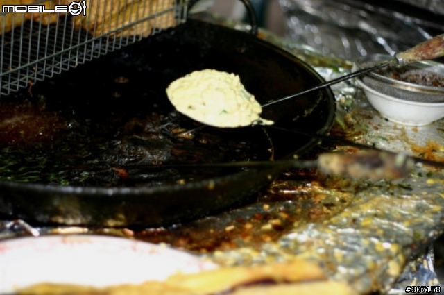 麻豆中央市場裡的蚵嗲