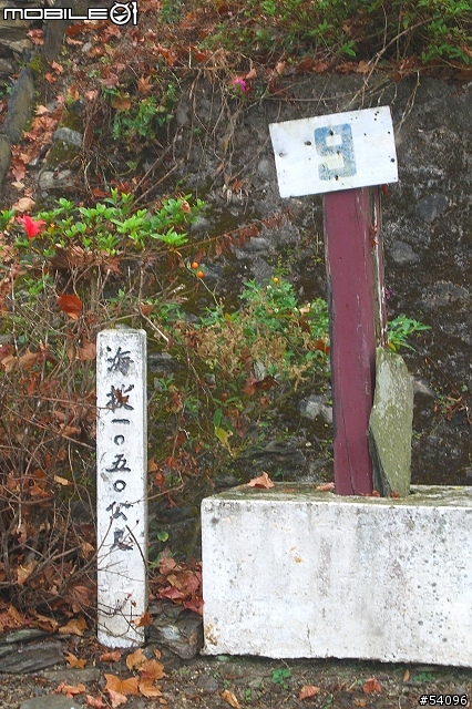 [路線分享]多納林道, 寒流夾雜下雨濃霧之通往林道 21K封閉處!!(37張圖)