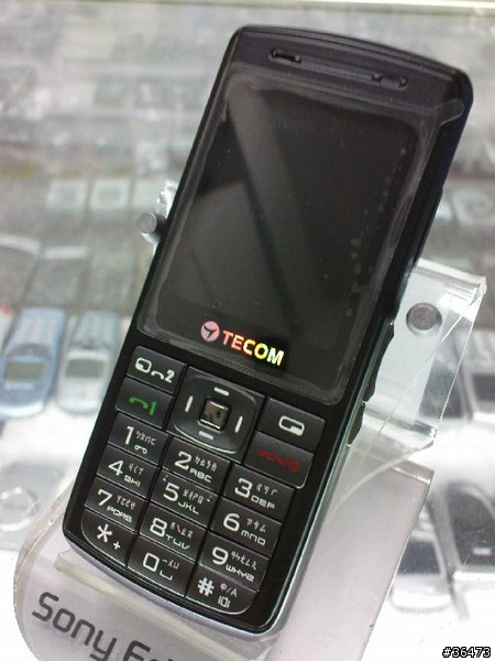 問手機-東訊TECOM的F5