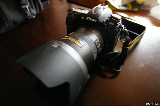 [開箱]我的大王、皇后與移動城堡--D300+17-55+DOMKE 30週年紀念包   1/31新增皇冠一頂~