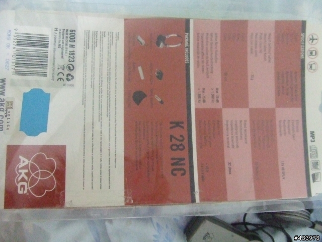 [不專業分享] AKG  K28NC  抗噪耳機