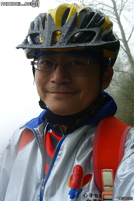 [路線分享]多納林道, 寒流夾雜下雨濃霧之通往林道 21K封閉處!!(37張圖)