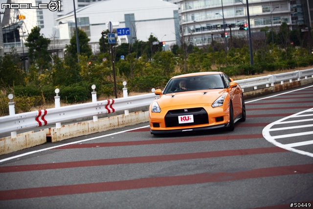 [分享]R35 GTR 近距離接觸試駕