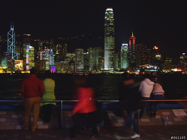 [警告] 出國車子停中興嘟嘟房的人要小心車上財物!!