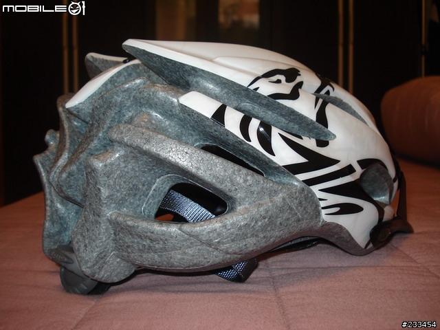 {分享}CASCO REBELL安全帽