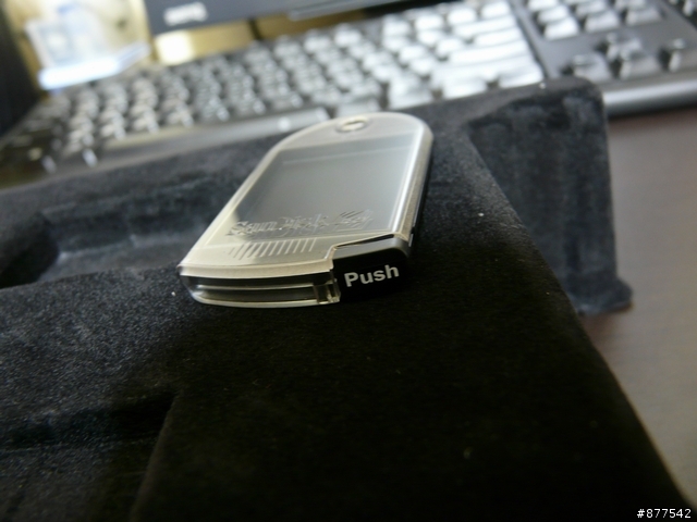 [不勸敗]SanDisk Extreme DUCATI EDITION 4GB SDHC Plus